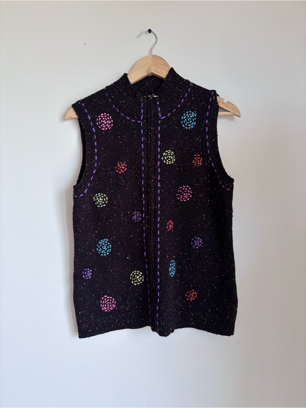Coldwater Creek Vintage Floral Embroidered Tweed Knit Sweater Vest size S